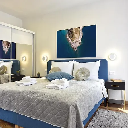 D&a Luxury With Free Parking דירה פולה