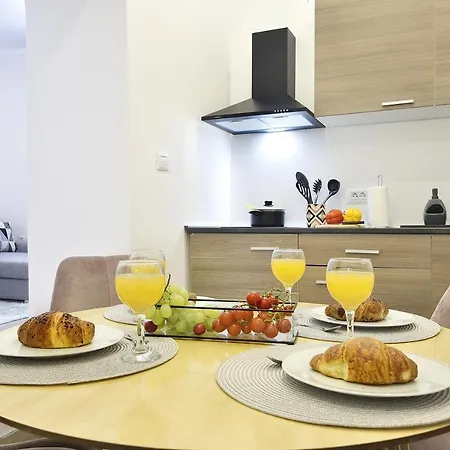 Apartamento D&a Luxury With Free Parking *