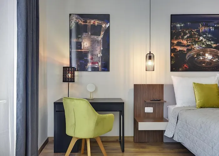 Apartment D&a Luxury With Free Parking