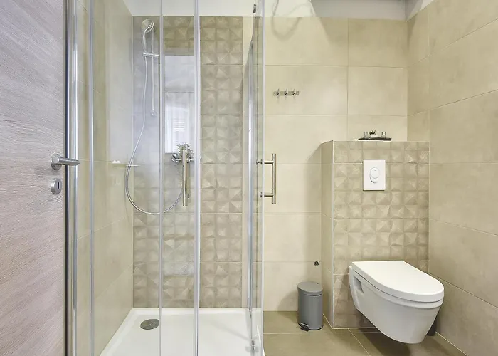 D&a Luxury With Free Parking Apartment