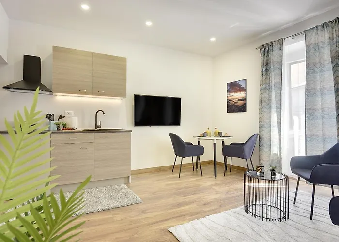 D&a Luxury With Free Parking *