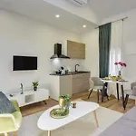 Apartment D&a Luxury With Free Parking *