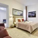 D&a Luxury With Free Parking Apartment Pula