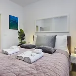 Apartment D&a Luxury With Free Parking *
