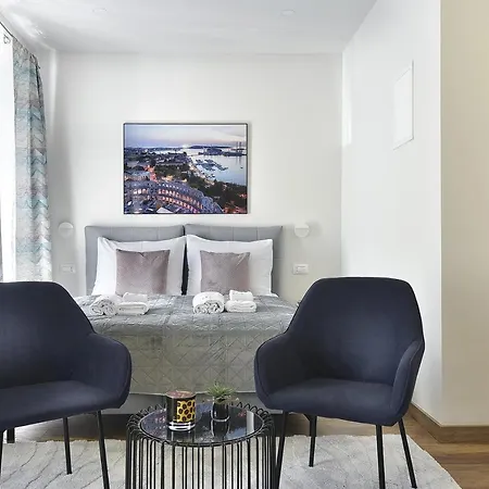 아파트 D&a Luxury With Free Parking 풀라