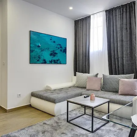 아파트 D&a Luxury With Free Parking 풀라