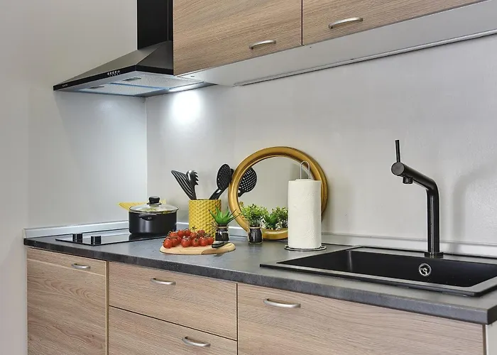 D&a Luxury With Free Parking Pola