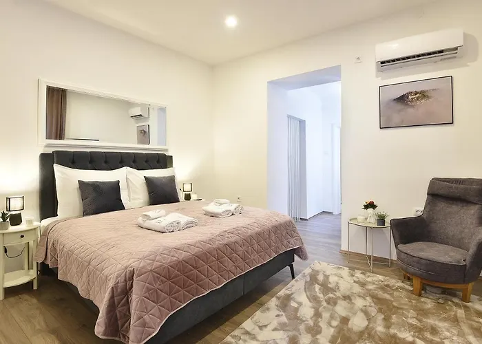 D&a Luxury With Free Parking 普拉