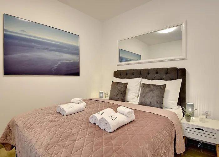 D&a Luxury With Free Parking Apartament Pula