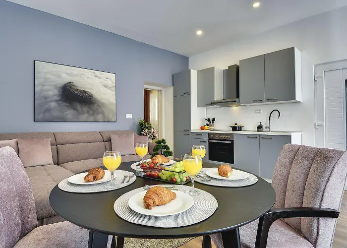 D&a Luxury With Free Parking * Pola